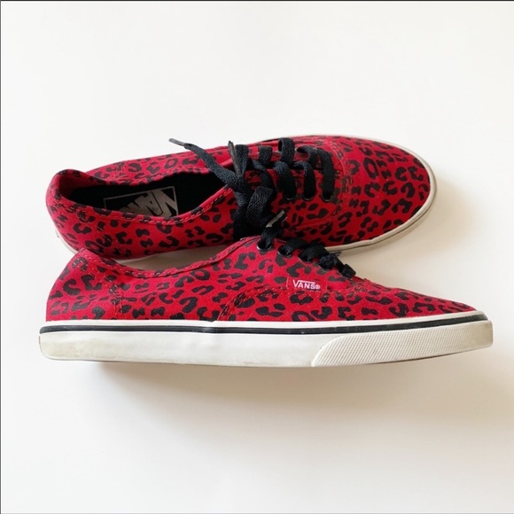 Red and Black Print Vans (6.5) - Picture 2 of 8